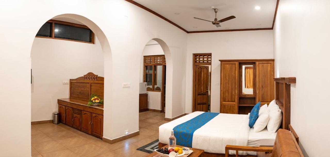 Kalpavanam Heritage Resort Теккади Экстерьер фото