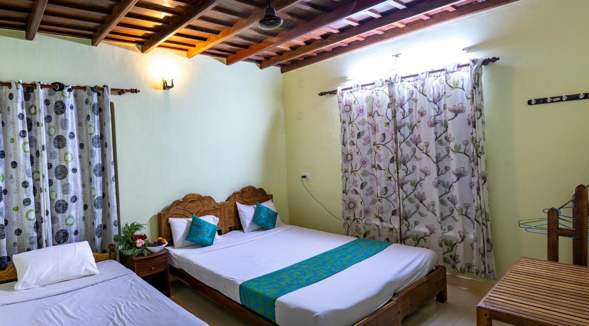 Kalpavanam Heritage Resort Теккади Номер фото