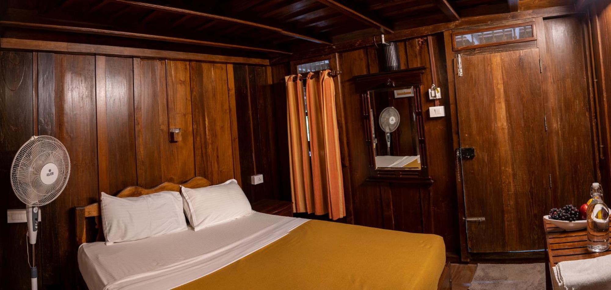Kalpavanam Heritage Resort Теккади Номер фото